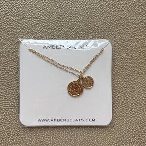 Amber Sceats New Unopened Gold Medallion Double Coin Necklace Set